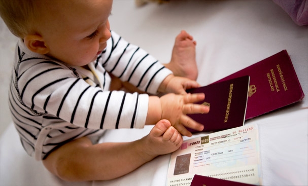 Фото - Как прописать новорожденного: перечень документов и особенности процедуры. Как зарегистрировать малыша через Госуслуги?